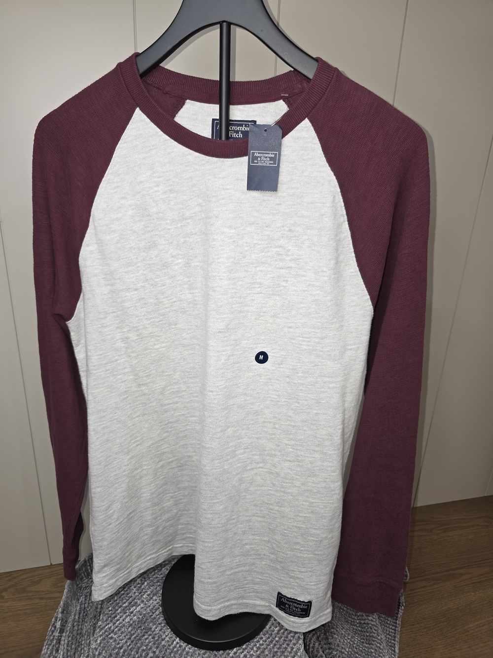 Abercrombie & Fitch Heather Gray Body with Maroon Raglan Sleeves Tee